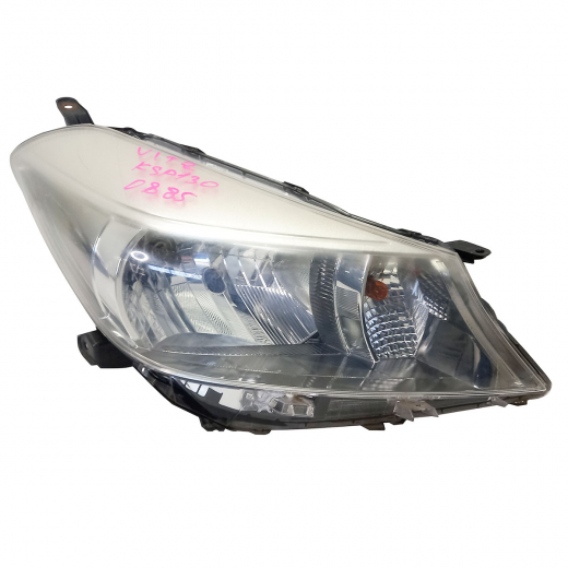 Фара Toyota Vitz '10-'14 правая (52-233) контрактная 