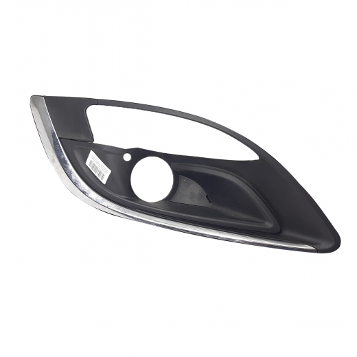 Окантовка противотуманки Opel Astra J '09-'15 правая Контрактный