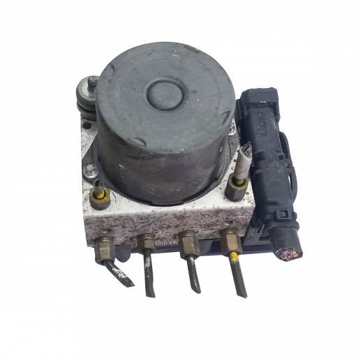 Блок ABS Nissan Primera '03-'05 (QR25DD, QR20DE) 2WD контрактный