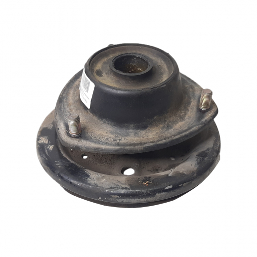 Опора стойки и амортизатора Mitsubishi RVR/ Chariot '91-'97 передняя контрактная