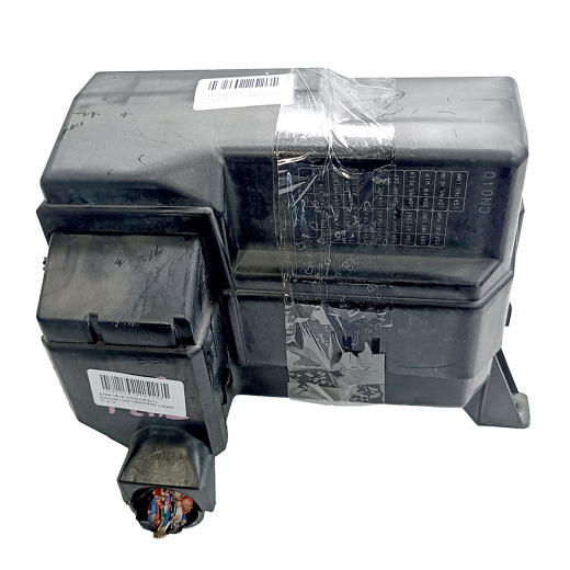Блок реле (под капот) Nissan Murano '02-'08/ Presage '03-'09/ Teana '03-'08 справа контрактный