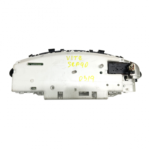 Табло приборов Toyota Vitz '09-'10 (1KR-FE, 2NZ-FE, 2SZ-FE) оптитрон CVT контрактное 8380052X60