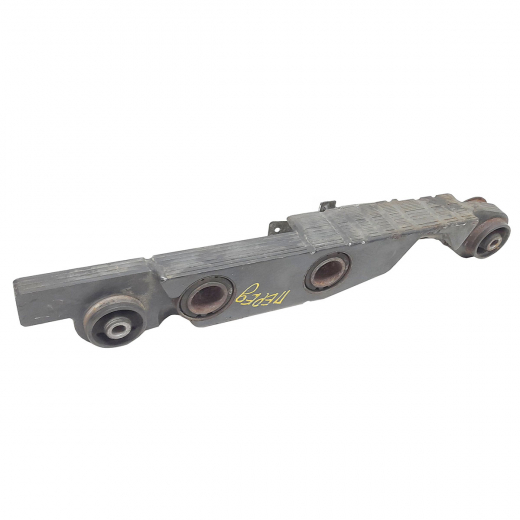 Подушка редуктора моста Nissan Wingroad '05-'18/ Bluebird Sylphy '05-'12/ Cube '02-'08/ Cube '08-'19/ March '02-'10/ Note '05-'12/ Tiida '04-'12/ Tiida Latio '04-'12 задняя перед контрактная NS0017DMT
