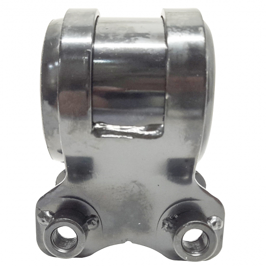 Сайлентблок переднего нижнего рычага задний, с кронштейном R8 E3B2B-140