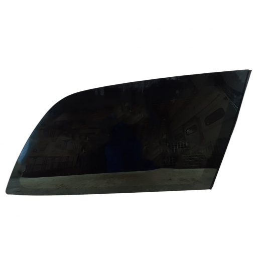 Стекло боковое в кузов Toyota Estima '90-'00/ Lucida/ Emina '92-'00 заднее правое с открытием контрактное