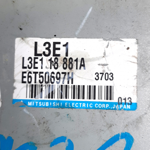 Компьютер двигателя Mazda Atenza '02-'08 (L3-VE) 2WD AT контрактный L3E118881A