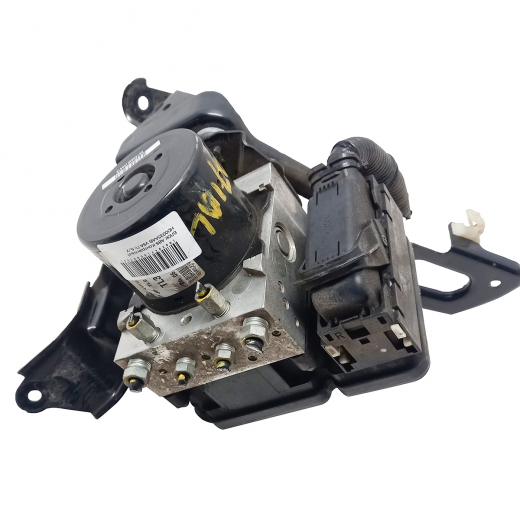 Блок ABS Honda Accord '08-'13 (K24Z3 i-VTEC, K24A) 2WD (система VSA) контрактный