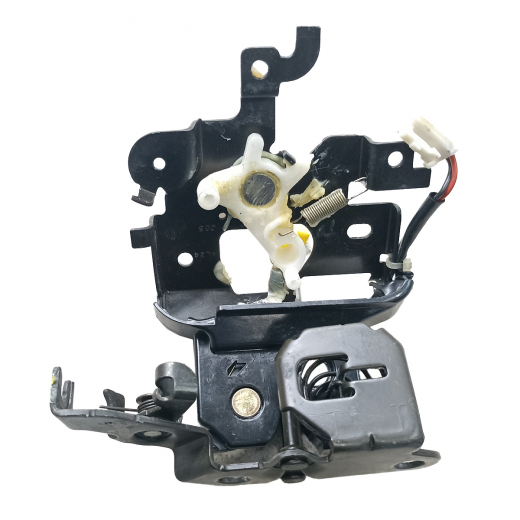 Замок багажника Mazda 3/Axela '03-'09 контрактный