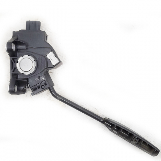 Педаль акселератора (газа) Honda Freed '08-'16/ Insight '09-'14/ Fit Shuttle '11-'15/ Freed Spike '10-'16/ Fit '07-'13 (L15A i-VTEC, LDA-MF6, LEA-MF6 i-VTEC, L13A i-VTEC) контрактная