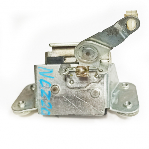 Замок багажника Toyota Raum '03-'11 контрактный