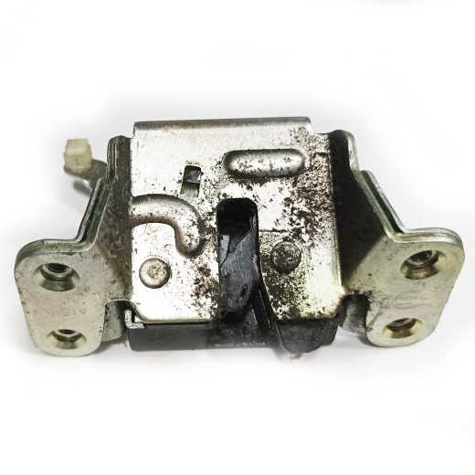 Замок багажника Toyota Raum '03-'11 контрактный