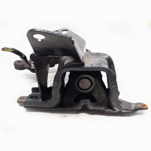 Подушка двигателя Toyota Passo '10-'16 (1KR-FE) CVT левая контрактная
