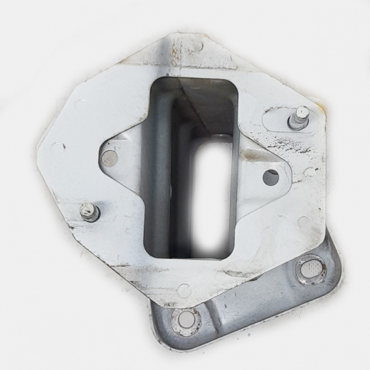 Усиление бампера переднего (КРОНШТЕЙН) Nissan AD/ Expert/ Nv150 '06-'23/ Wingroad '05-'18/ Note '05-'12/ Tiida '04-'12/ Tiida Latio '04-'12/ Mazda Familia Van '06-'18/ Mitsubishi Lancer Cargo '08-'23 правая контрактный