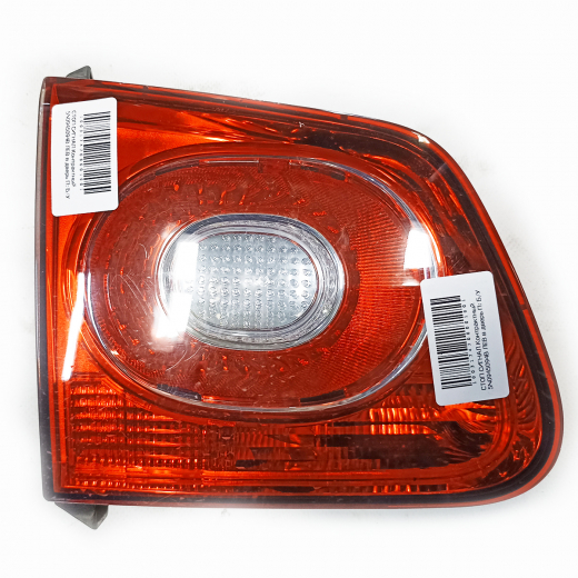 Стоп сигнал Volkswagen Tiguan '08-'11 левый в дверь (5N0945094B) контрактный 