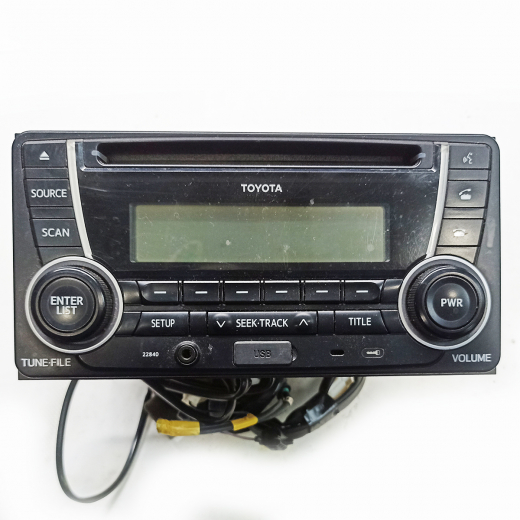 Магнитофон/ мультимедиа система Toyota Highlander '07-'14 FM/CD/USB контрактная