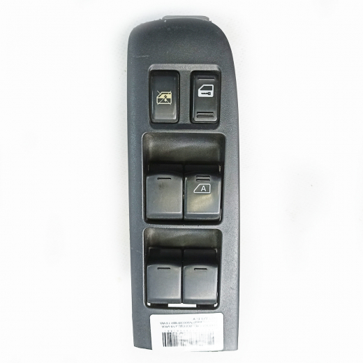 Кнопка стеклоподъемника Nissan Serena '05-'10 передняя правая контрактная