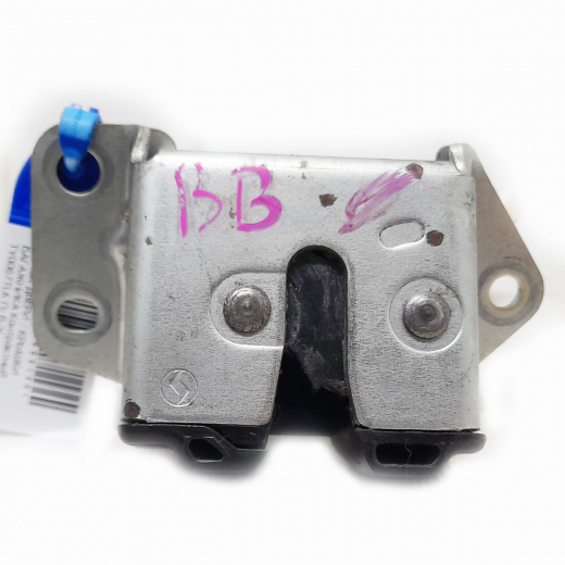 Замок багажника Toyota bB '05-'16 контрактный