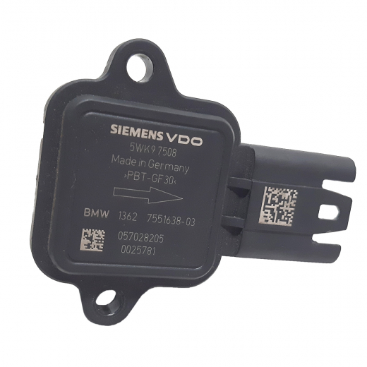 Датчик массового расхода воздуха (ДМРВ)  контрактный