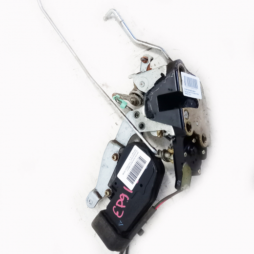 Замок боковой двери Toyota Starlet(5Door) '96-'99 передней правой контрактный