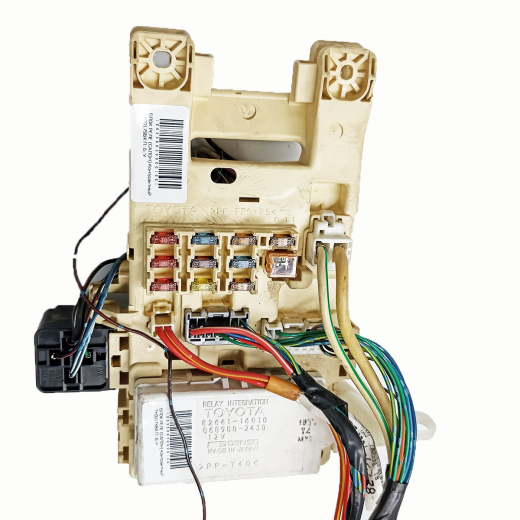 Блок реле (салон) Toyota Corolla II '94-'99/ Corsa '94-'99/ Cynos '95-'99/ Tercel '94-'99 Контрактный