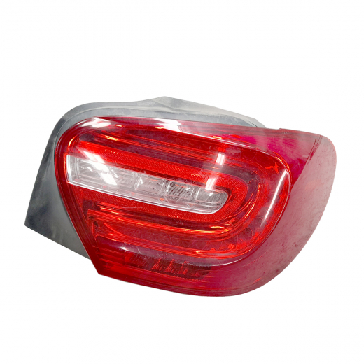 Стоп сигнал Mercedes-Benz A '12-'15 правый (A 176 906 24 00) контрактный 