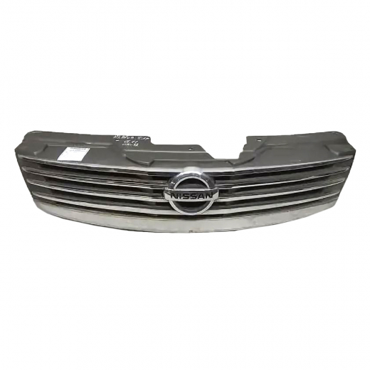 Решетка радиатора Nissan Bluebird Sylphy '05-'12 контрактная
