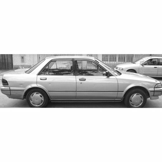 Дверь задняя правая Toyota Carina '88-'92 контрактная