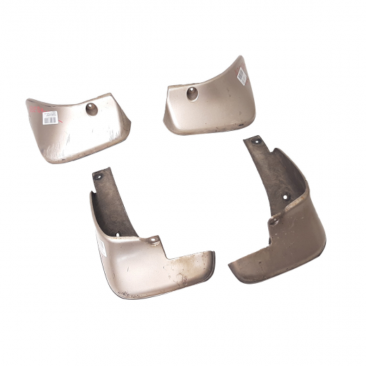 Брызговики Toyota Corolla '00-'07/ Allex '01-'06/ Runx '01-'06 комплект пара Контрактный