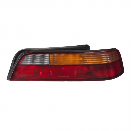 Стоп сигнал Honda Integra '89-'93 правый (220-22220) контрактный