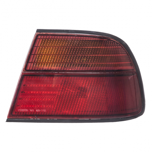 Стоп сигнал Nissan Sunny '97-'98 правый (48-05) контрактный