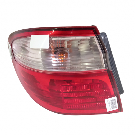 Стоп сигнал Toyota Corolla '87-'92 левый (13-32) контрактный