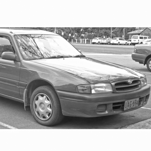 Крыло переднее Mazda Capella Wagon '94-'97 правое контрактное