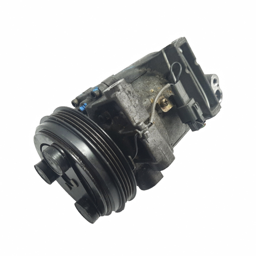 Компрессор кондиционера Subaru Impreza '00-'01 (EJ204, EJ205, EJ207) контрактный