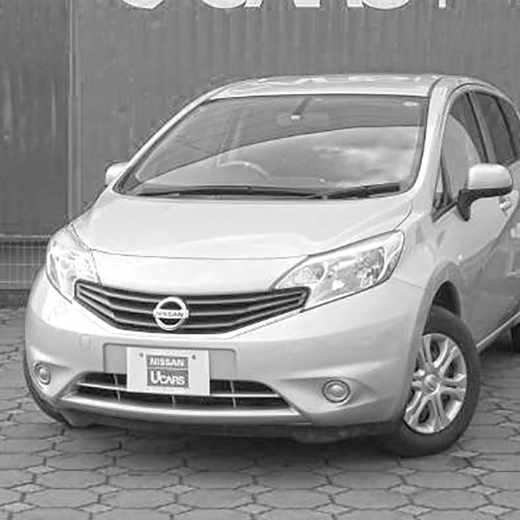 Капот Nissan Note '12-  контрактный