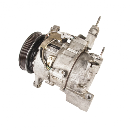 Компрессор кондиционера Lexus IS/ Toyota Altezza '98-'05/ Mark II/ Chaser/ Cresta '96-'00/ Progres '98-'07/ Brevis '01-'07/ Crown '88-'03/ Majesta '95-'04 (2JZ-GE, 1JZ-GE, 1JZ-FSE, 2JZ-FSE, 1JZ-GTE) контрактный