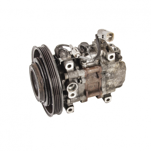 Компрессор кондиционера Toyota Corolla/ Sprinter/ Levin/ Trueno '94-'00/ Marino/ Ceres '94-'98/ Carib '95-'02/ Spacio '97-'01 (5A-FE, 4A-FE, 7A-FE) контрактный
