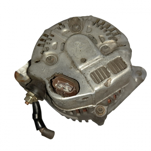 Генератор двигателя Toyota Land Cruiser Prado '96-'02/ Hilux Surf '95-'02 (5VZ-FE) овальный разъем, 3 конт. контрактный