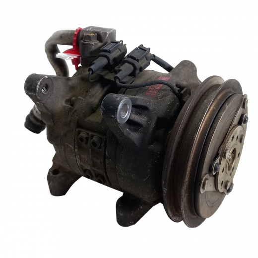 Компрессор кондиционера Nissan AD '93-'96/ Sunny '94-'96 (CD20, CD17) контрактный