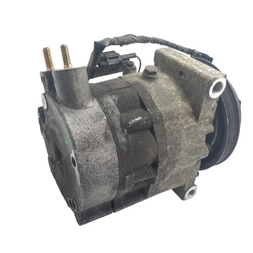 Компрессор кондиционера Nissan Skyline '02-'06/ Stagea '04-'07 (VQ35DE) контрактный