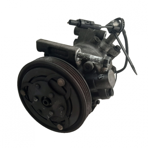 Компрессор кондиционера Suzuki Swift '02-'05/ Chevrolet Cruze '01-'08 (M13A, M15A) контрактный