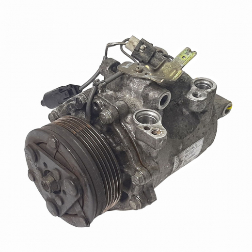Компрессор кондиционера Mitsubishi Colt/ Plus '04-'05 (4A90, 4A91) контрактный