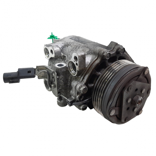 Компрессор кондиционера Mitsubishi Colt/ Plus '05-'12 (4A90, 4A91) контрактный