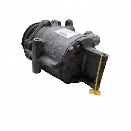 Компрессор кондиционера Mitsubishi Colt '02-'04 (4G19, 4G15) контрактный