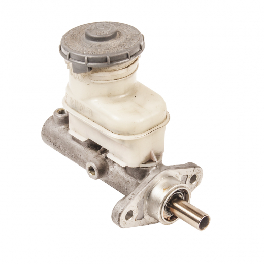 Главный тормозной цилиндр Honda Civic/ Ferio '95-'00/ CR-V '95-'98/ Domani '97-'01/ SJ '96-'01/ Integra 4WD '99/ Orthia/ S-MX '96-'02/ Partner '96-'99/ Isuzu Gemini '97-'00 (система ABS) контрактный