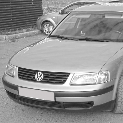 Решетка бампера Volkswagen Passat '96-'00 передняя левая не под противотуманку API (Тайвань)