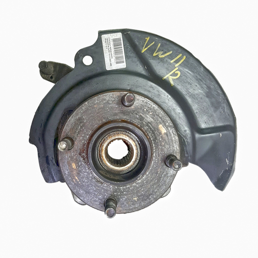 Ступица передняя Nissan Expert '99-'07/ Bluebird '91-'95 2WD 4x114 (без ABS) правая контрактная