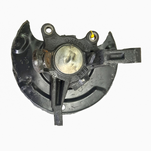 Ступица передняя Nissan Serena '91-'99/ Largo '93-'99 2WD 4x114 (без ABS) левая контрактная