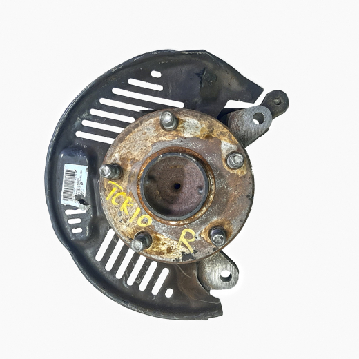 Ступица передняя Toyota Estima '90-'00/ Lucida/ Emina '92-'00 2WD 5x114 (без ABS) правая контрактная