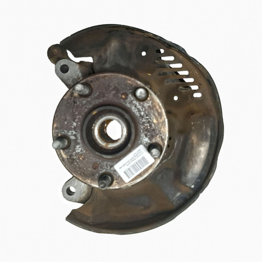 Ступица передняя Toyota Estima '90-'00/ Lucida/ Emina '92-'00 4WD 5x114 (без ABS) левая контрактная