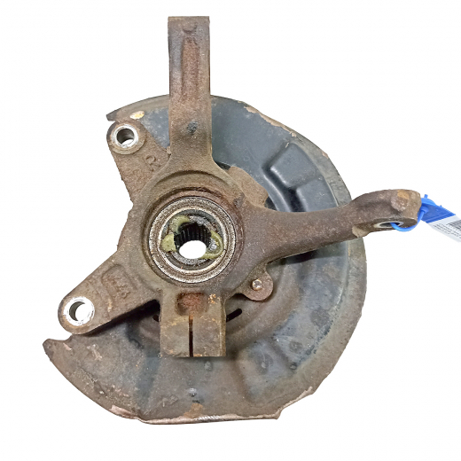 Ступица передняя Subaru R2 '03-'10 4x100 (без ABS) правая контрактная
